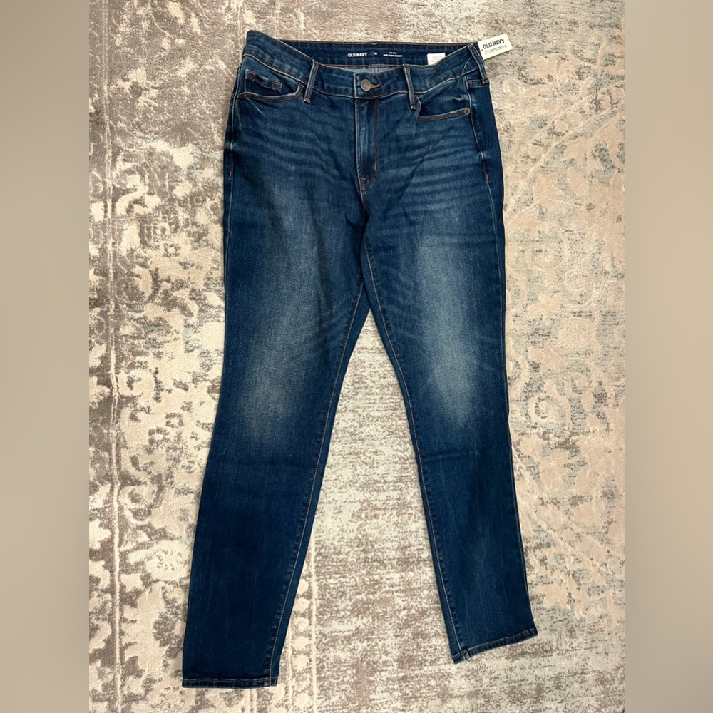 Blue jeans, new with tags. Size 10!